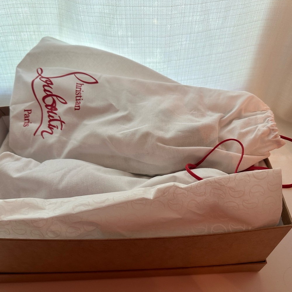 Christian LouBoutin Fun Viera Flat tennis shoes - Picture 12 of 13